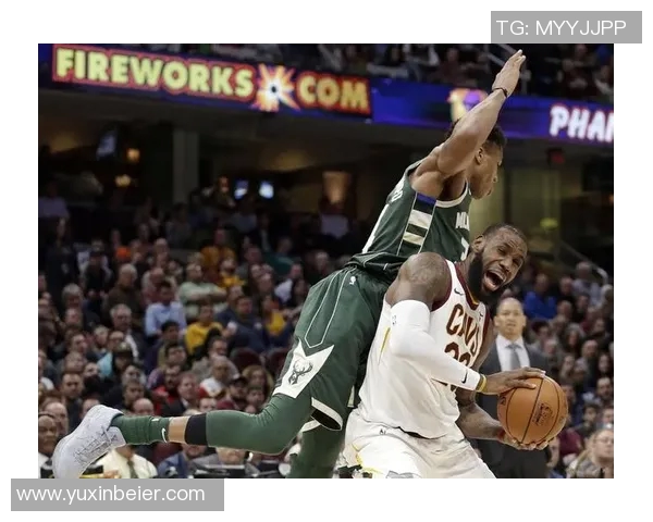 热搜榜第一！米切尔因一举动刷屏全网