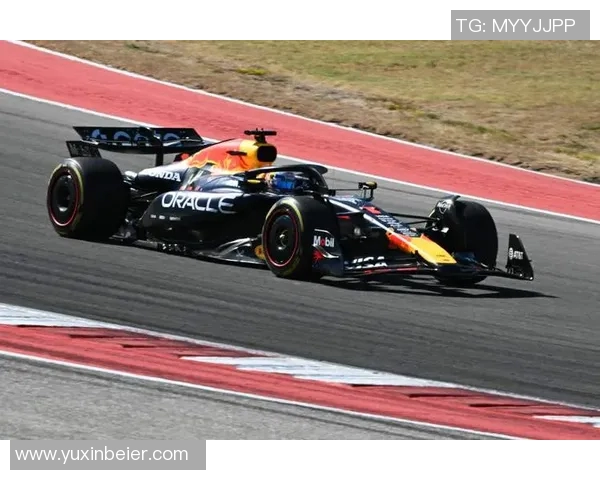 F1赛车工程师在比赛中制定策略对车队胜负起到关键性决定作用