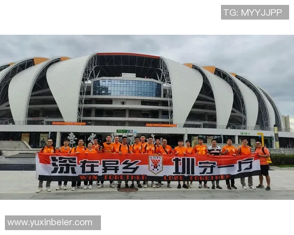 20年坚守只为一场胜利 球迷用行动诠释忠诚与热爱